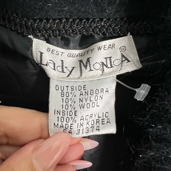 Elegant Black Open-Front Angora - Picture 3 of 3